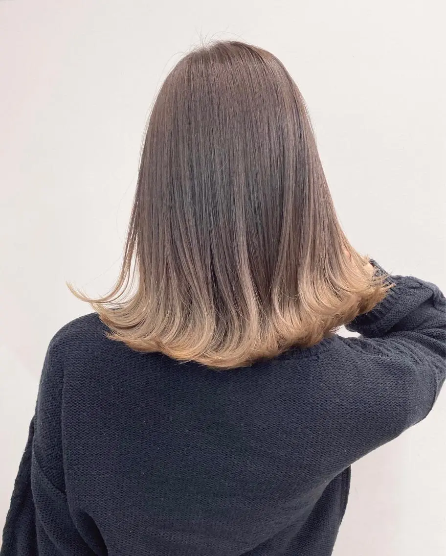 ミディアム カラー パーマ ヘアアレンジ グラデーションカラー 【公式】amble luxe池袋東口🩷のヘアスタイル