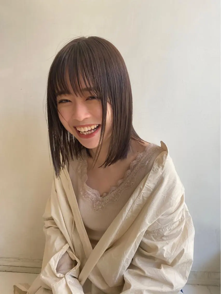 ミディアム カラー 栄/平日限定✨ REIRIのヘアスタイル