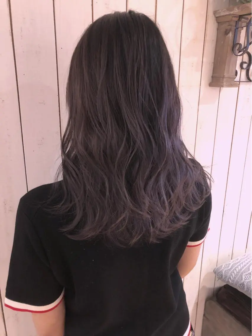ミディアム カラー アッシュ ラベンダーカラー ラベンダーアッシュ Noe心斎橋 堀田 朋宏のヘアスタイル