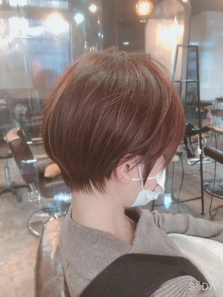 ショート カラー パーマ ヘアアレンジ アディクシーカラー アッシュ バレイヤージュ ベージュカラー ブリーチ newi 川崎店のヘアスタイル