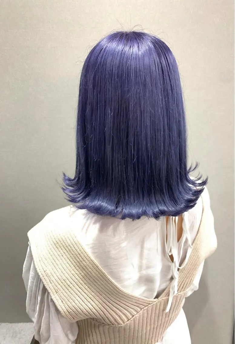ミディアム カラー ベージュカラー ブルーカラー ブルーラベンダー ラベンダーカラー ホワイトベージュ 浦野 剛志のヘアスタイル