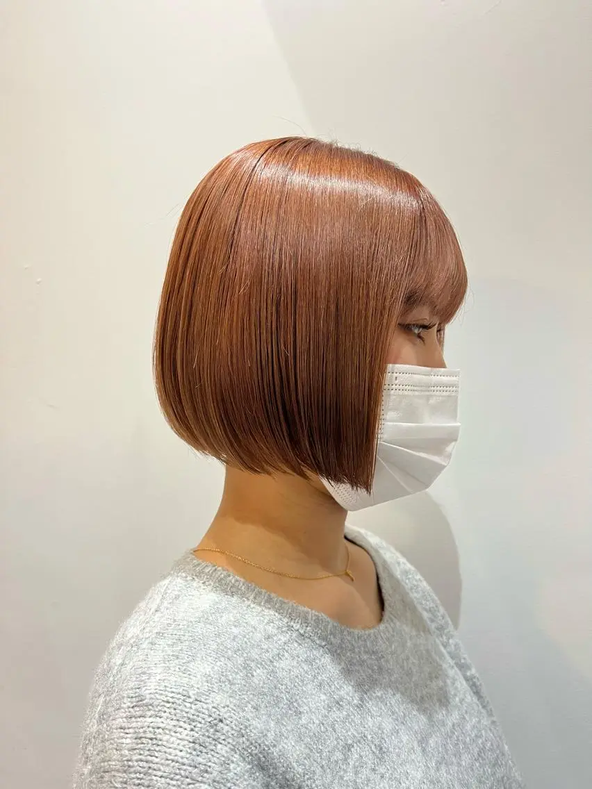 ショート カラー ベージュカラー ダブルカラー オレンジ オレンジベージュ 山本 佳奈のヘアスタイル