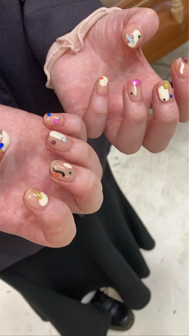 ネイル 小山 羽奈のネイルデザイン
