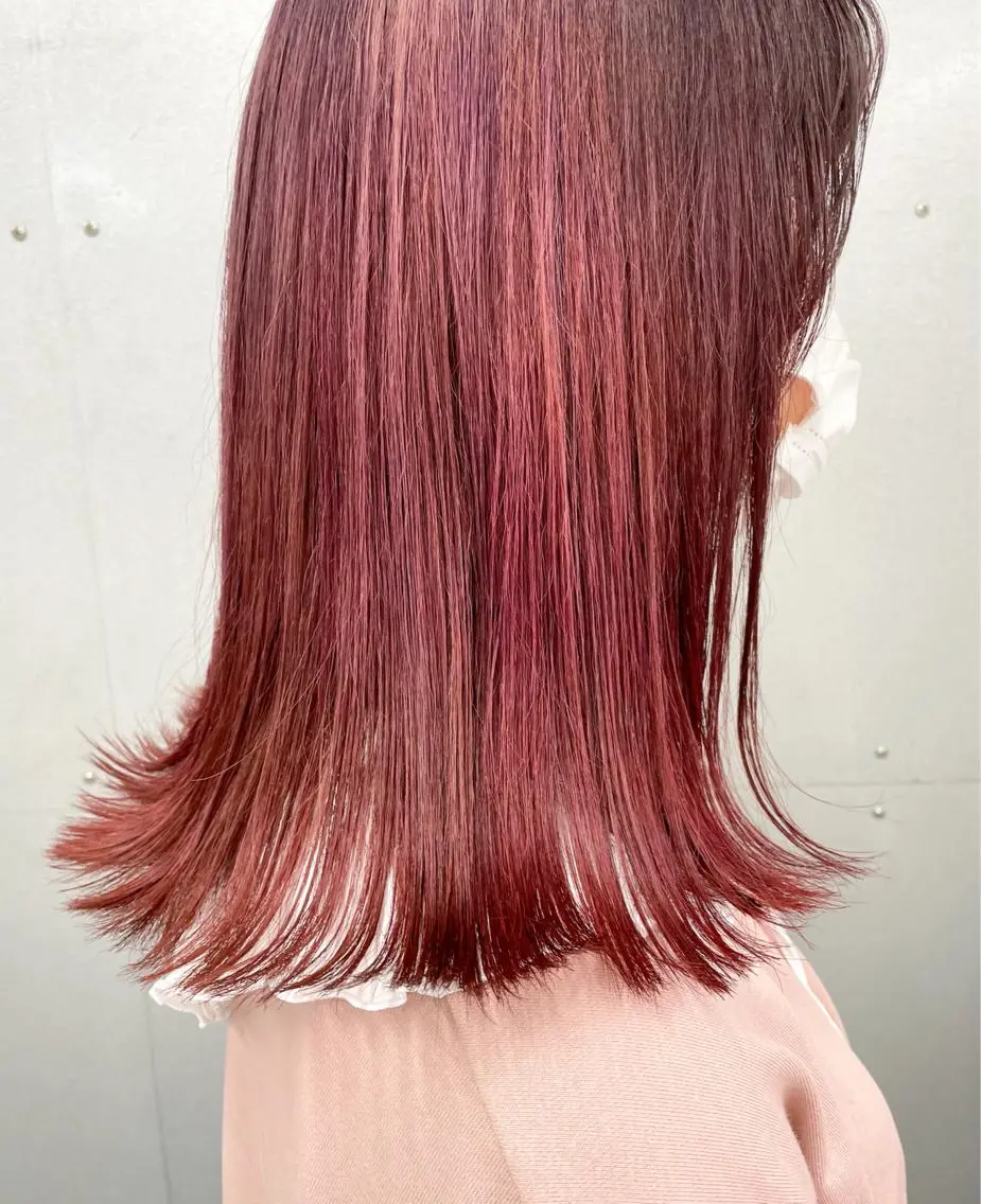 ミディアム カラー ブリーチ ラベンダーカラー ラベンダーピンク ピンクカラー 吉田 浩太郎のヘアスタイル