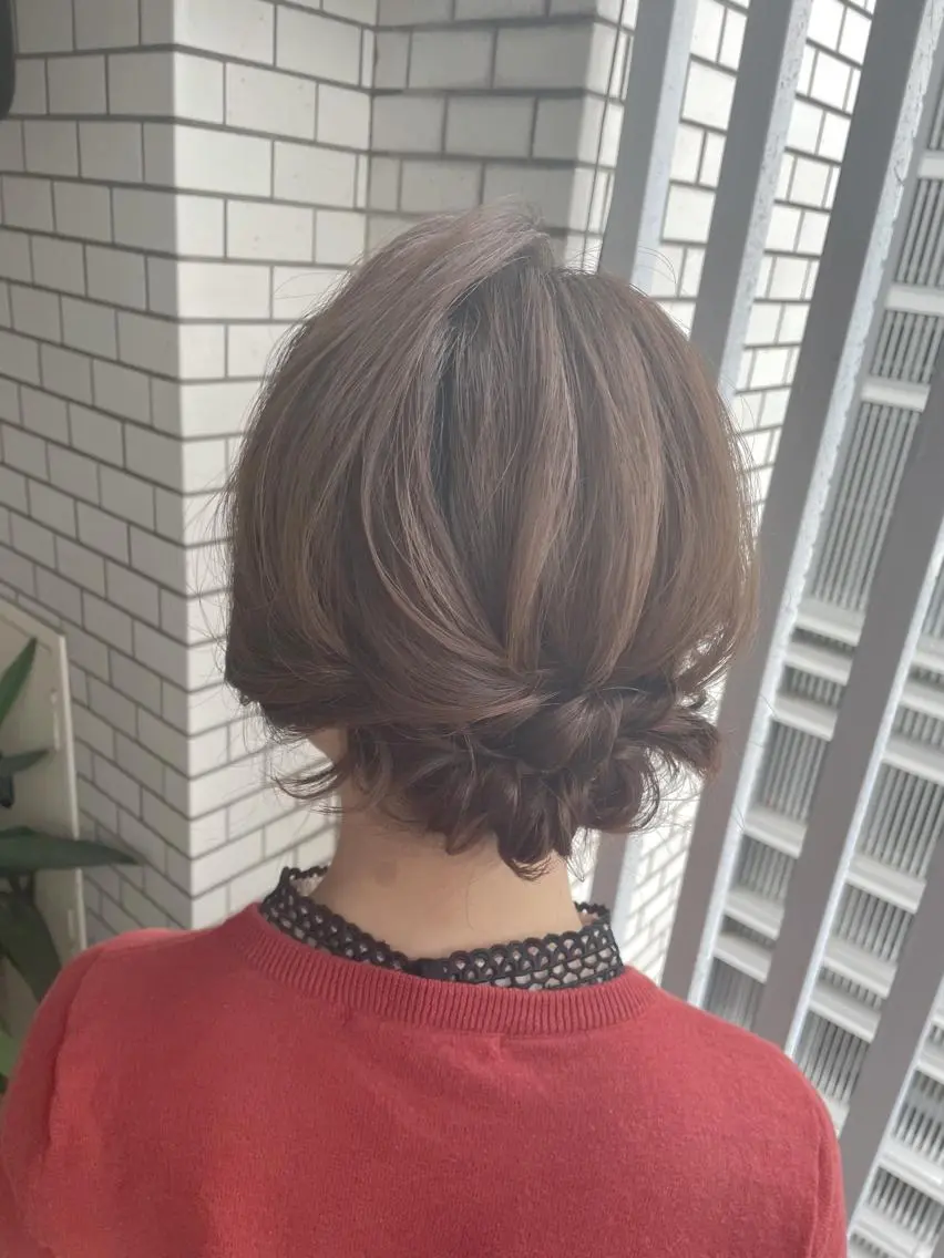 ミディアム ヘアアレンジ キッズ 結婚式・ブライダル 子どものヘアアレンジ ボブ ヘアメイク10年から 美容師💄Anriのヘアスタイル