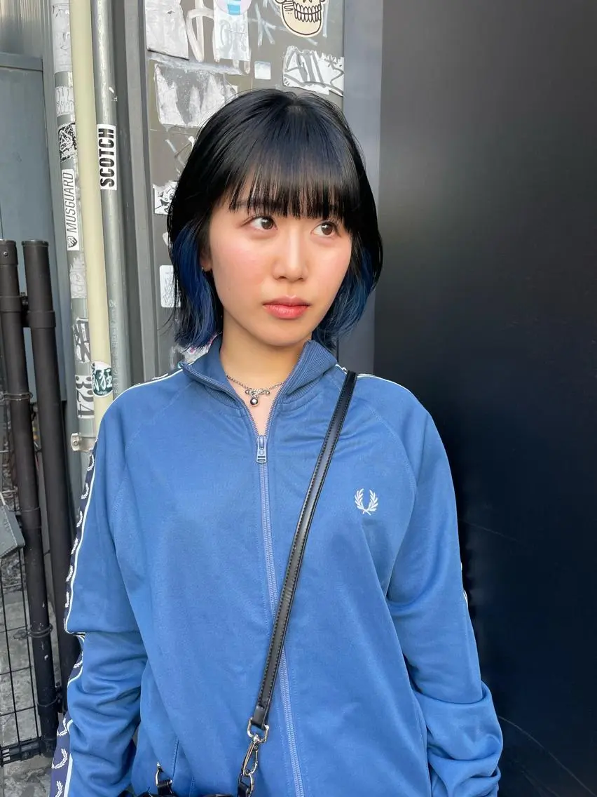 ミディアム カラー ミディアムパーマ バレイヤージュ ブリーチ ケアブリーチ デザインカラー スパイラルパーマ 🌐hina⭐️のヘアスタイル