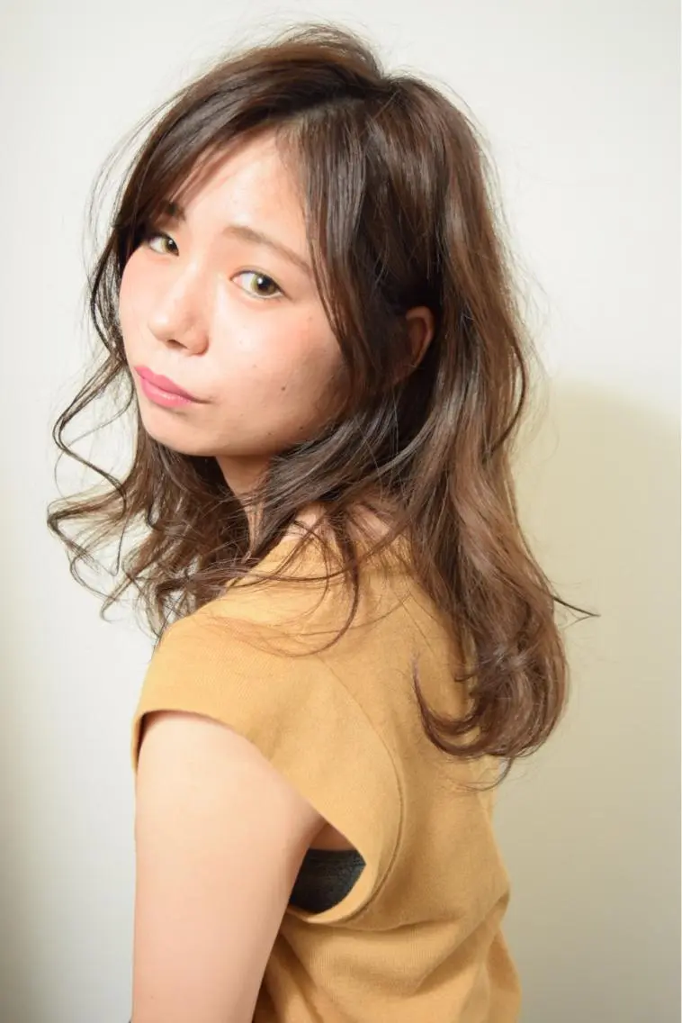 ミディアム セミロング ロング カラー パーマ 高橋 隆一のヘアスタイル