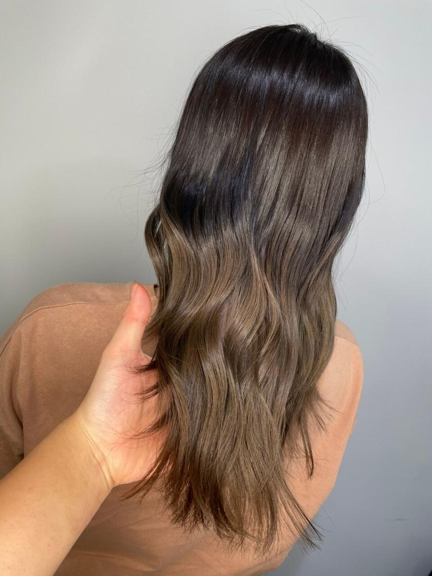 ショート ミストバング ボブ 天使の羽バング・フェザーバング ハイライト ショートヘア トップスタイリスト ✨KIRIKA中野✨のヘアスタイル