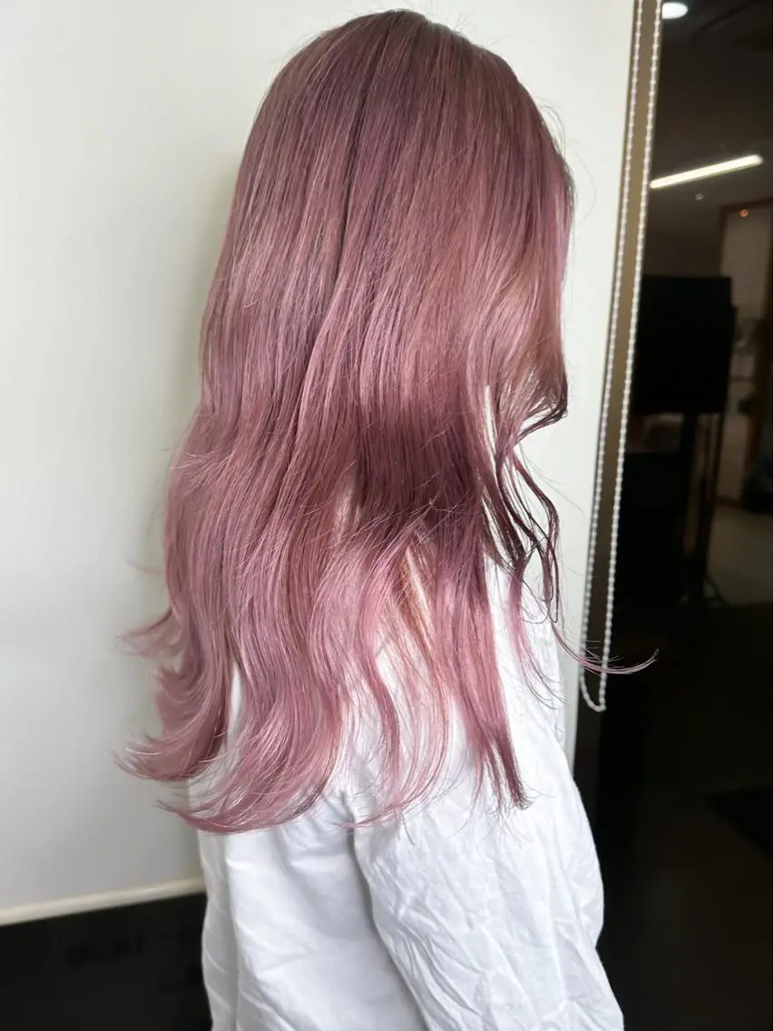 ロング カラー カット ヘアカラー トリートメント ブリーチカラー🫧 森　凪沙のヘアスタイル
