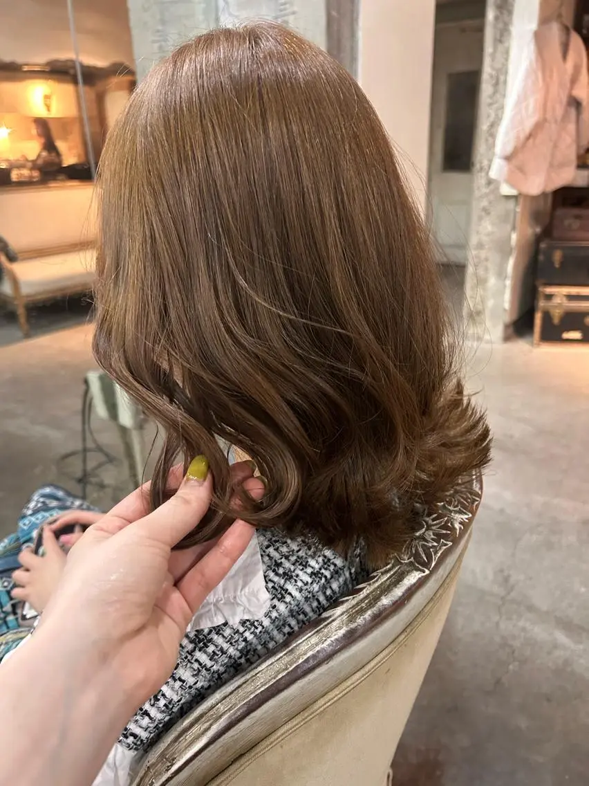 ミディアム カラー お任せヘア☘️☘️ 及川渚のヘアスタイル