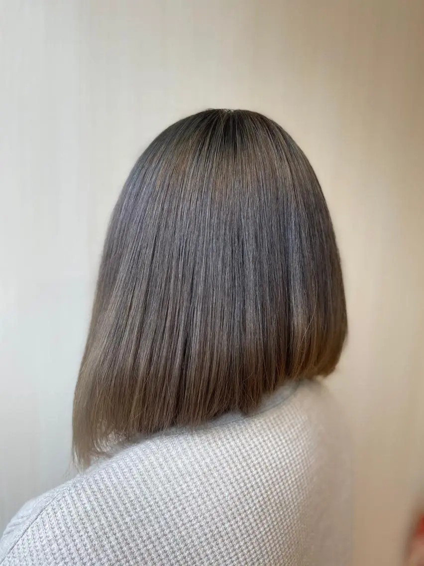 ミディアム カラー 川本 あゆのヘアスタイル