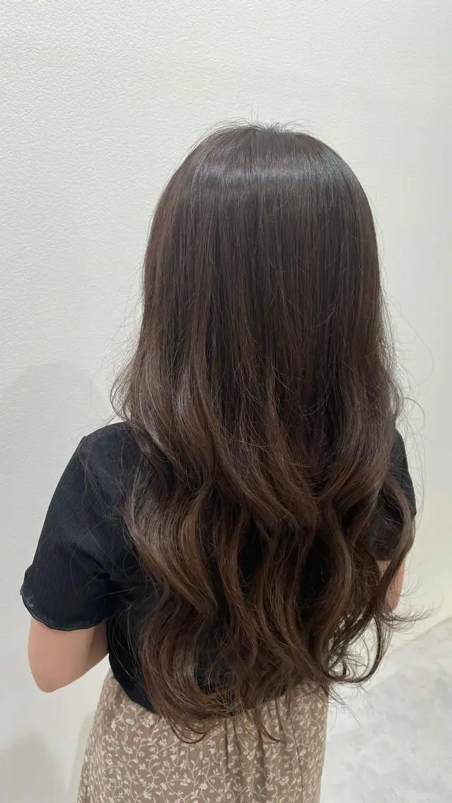 ロング パーマモデル募集🌈 森脇帆南のヘアスタイル