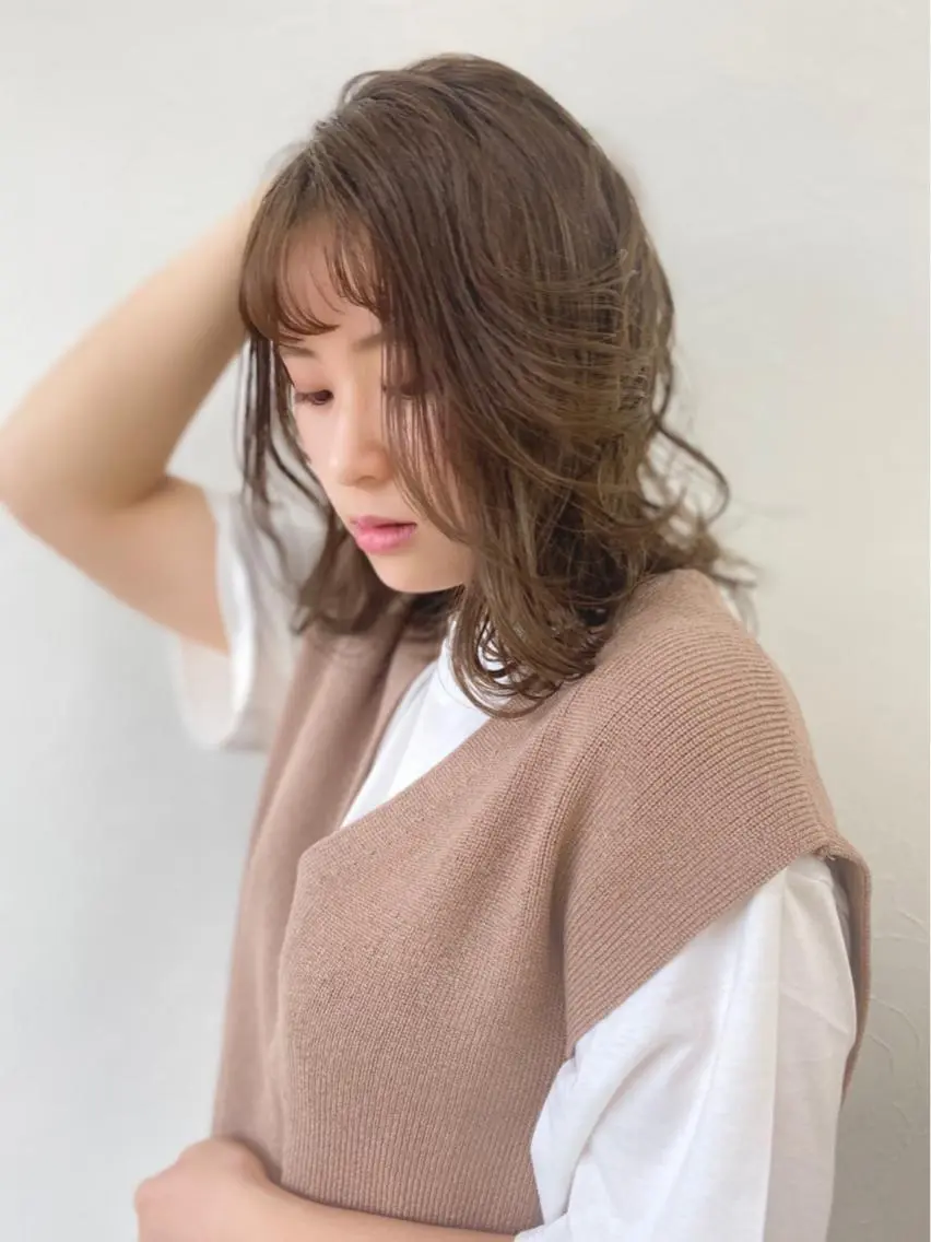 ミディアム かきあげバング カット ヘアカラー トリートメント 😺ヒアリング 重視😺小川のヘアスタイル