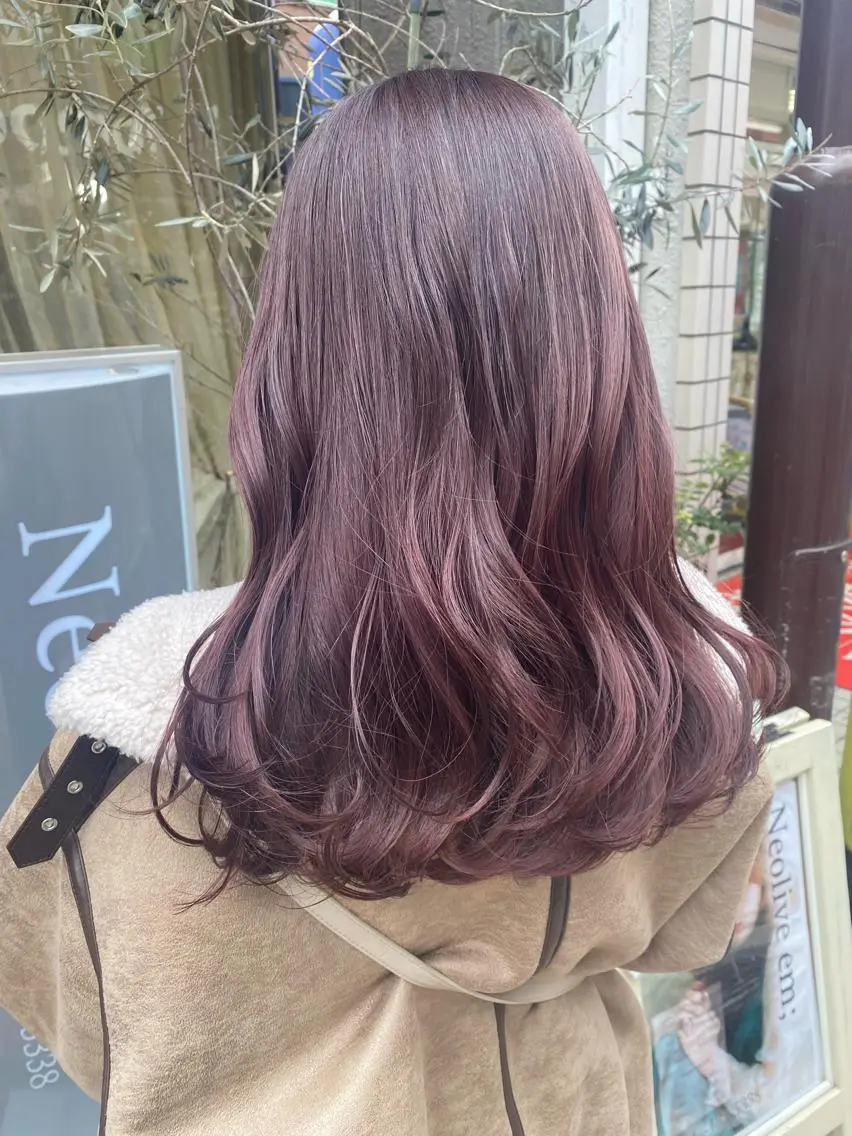 ロング カラー ヘアカラー トリートメント 宮内 真乃のヘアスタイル