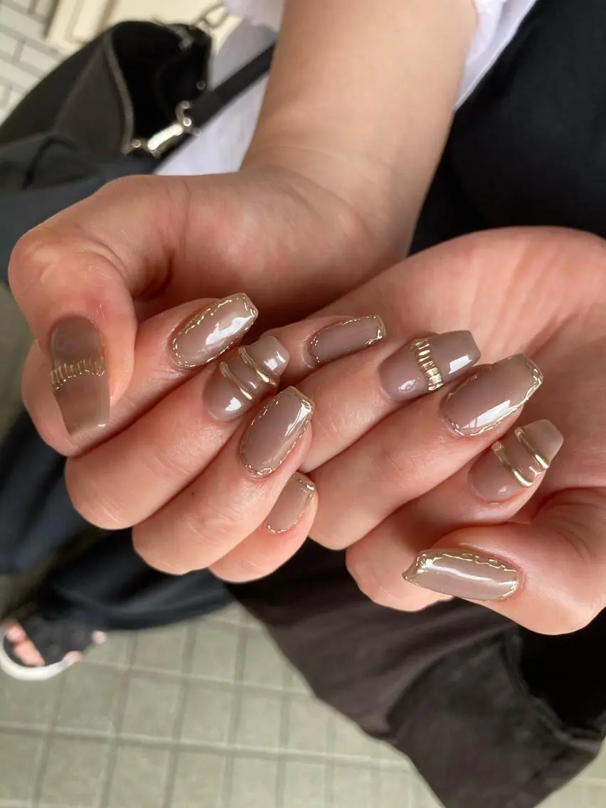 ネイル elu :nail&eyeのネイルデザイン