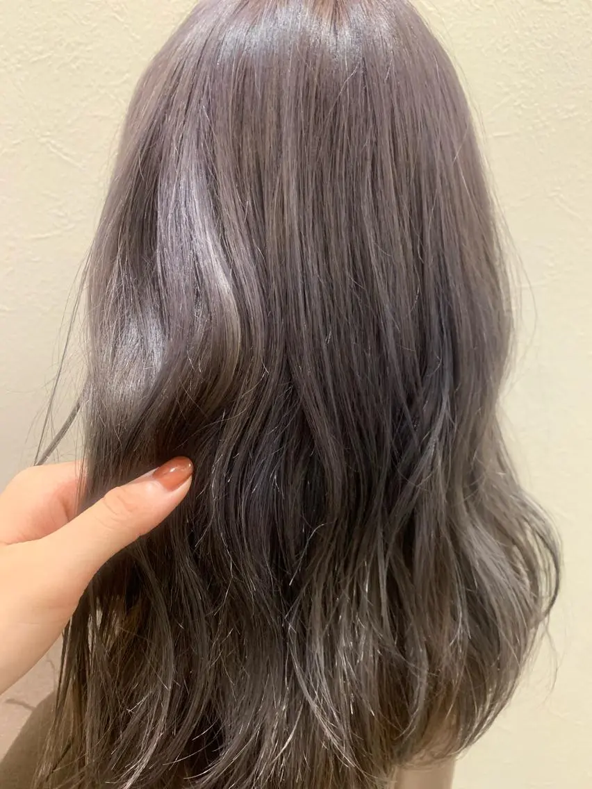 セミロング カラー ブリーチ グレージュ ラベンダーカラー ラベンダーグレージュ ラベンダーグレー カット ヘアカラー トリートメント hubhair レイヤー/透明感のヘアスタイル