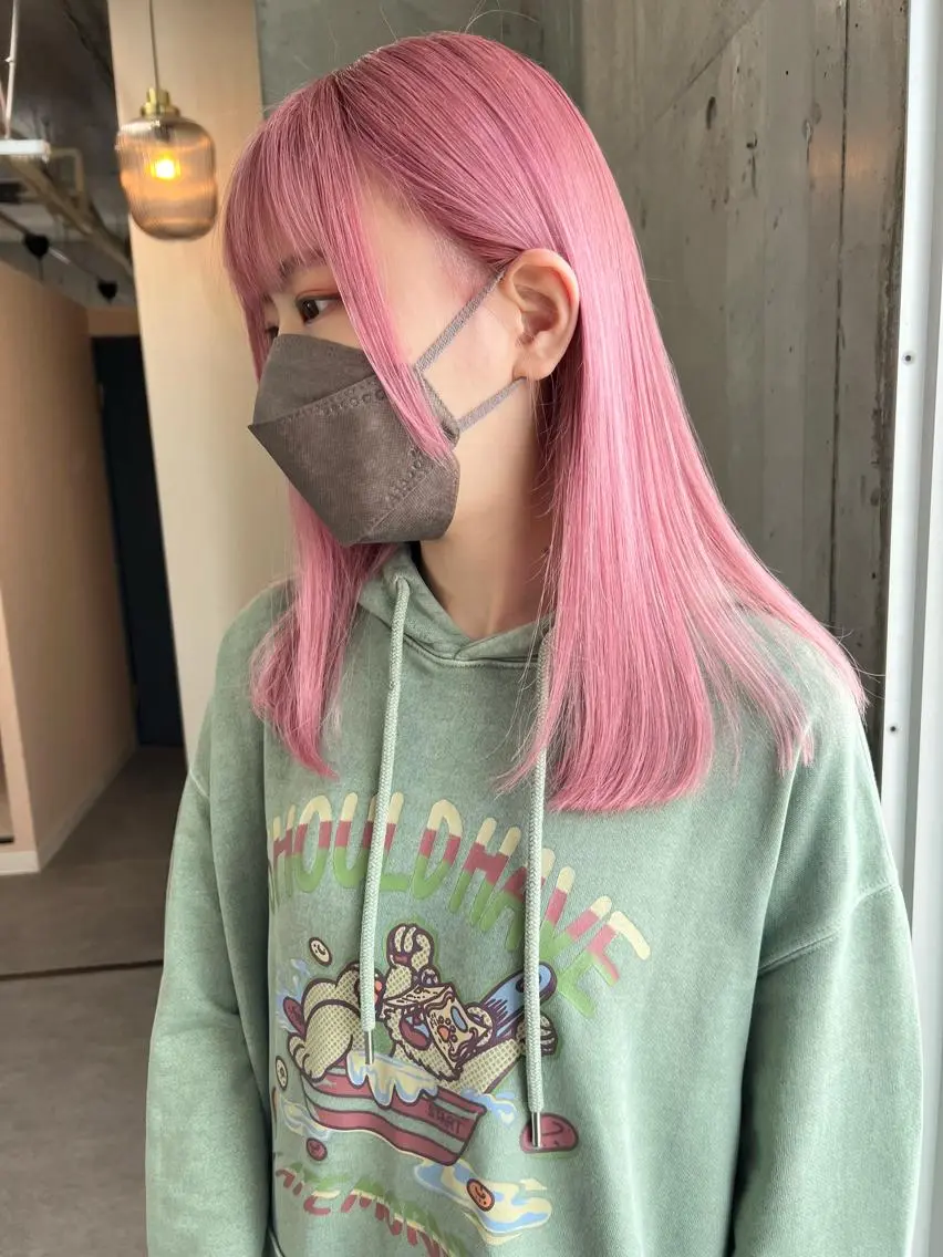 セミロング カラー ヘアアレンジ セミロングパーマ ブリーチ ケアブリーチ ダブルカラー ハイライトカラー ヘアカラー lani ブリーチ /ダブルカラーのヘアスタイル