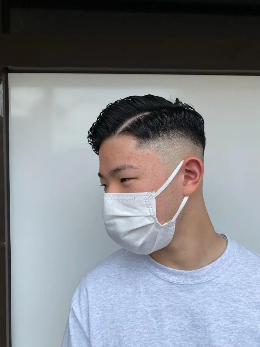メンズ フェードカット スキンフェード メンズサロン AXLのヘアスタイル