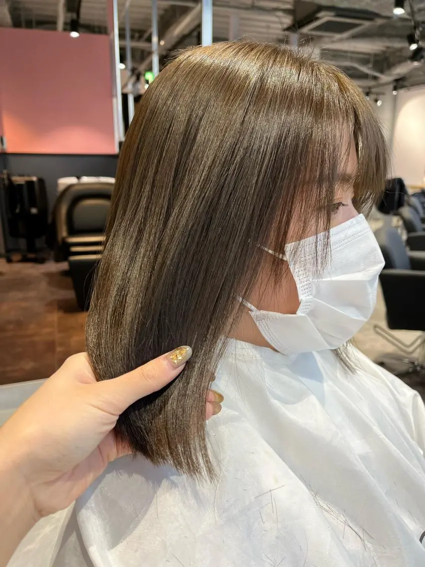 ミディアム 伸ばしかけ 髪質改善 トリートメント 酸性ストレート 店長 濱口 花菜 美髪整形のヘアスタイル