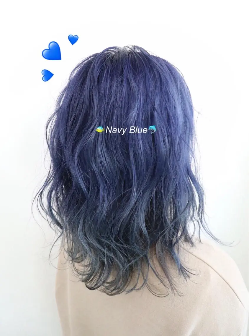 セミロング カラー ブルーカラー ネイビーカラー 小川 美咲のヘアスタイル