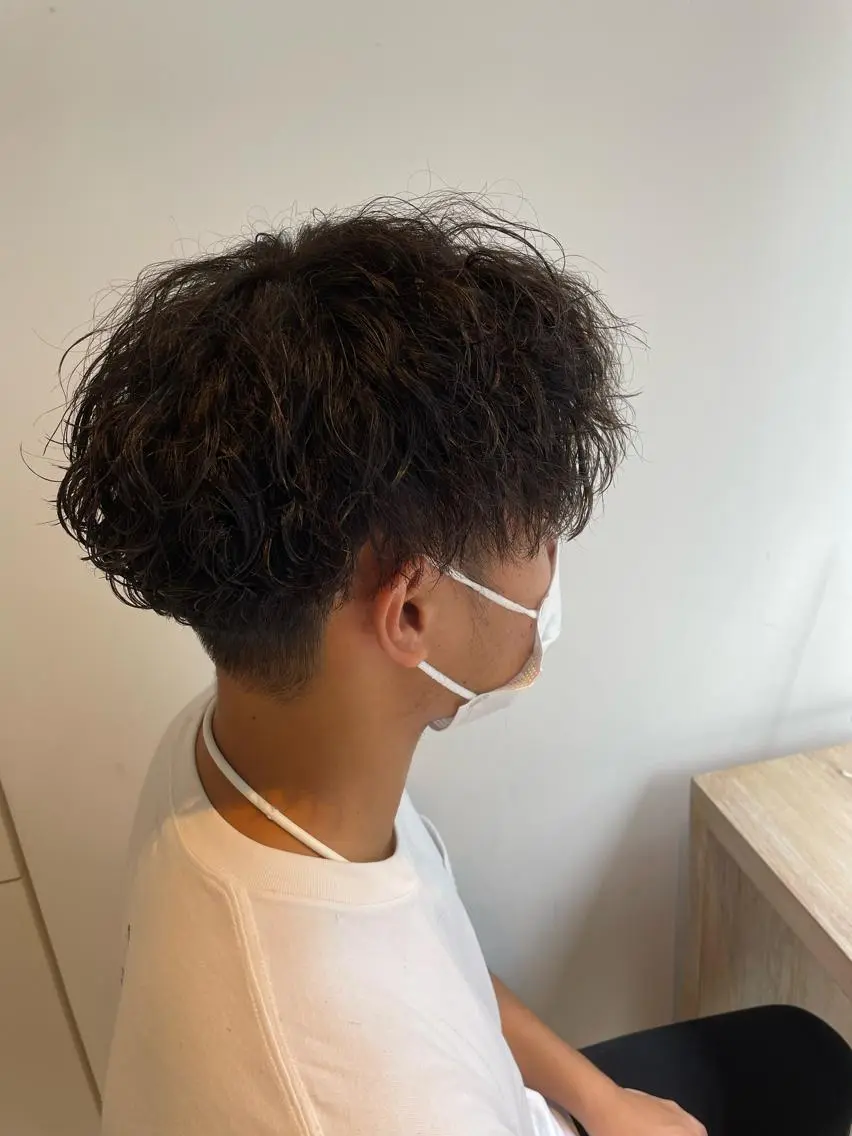 パーマ カット パーマ Men’s特化👑 鈴木大翔のヘアスタイル