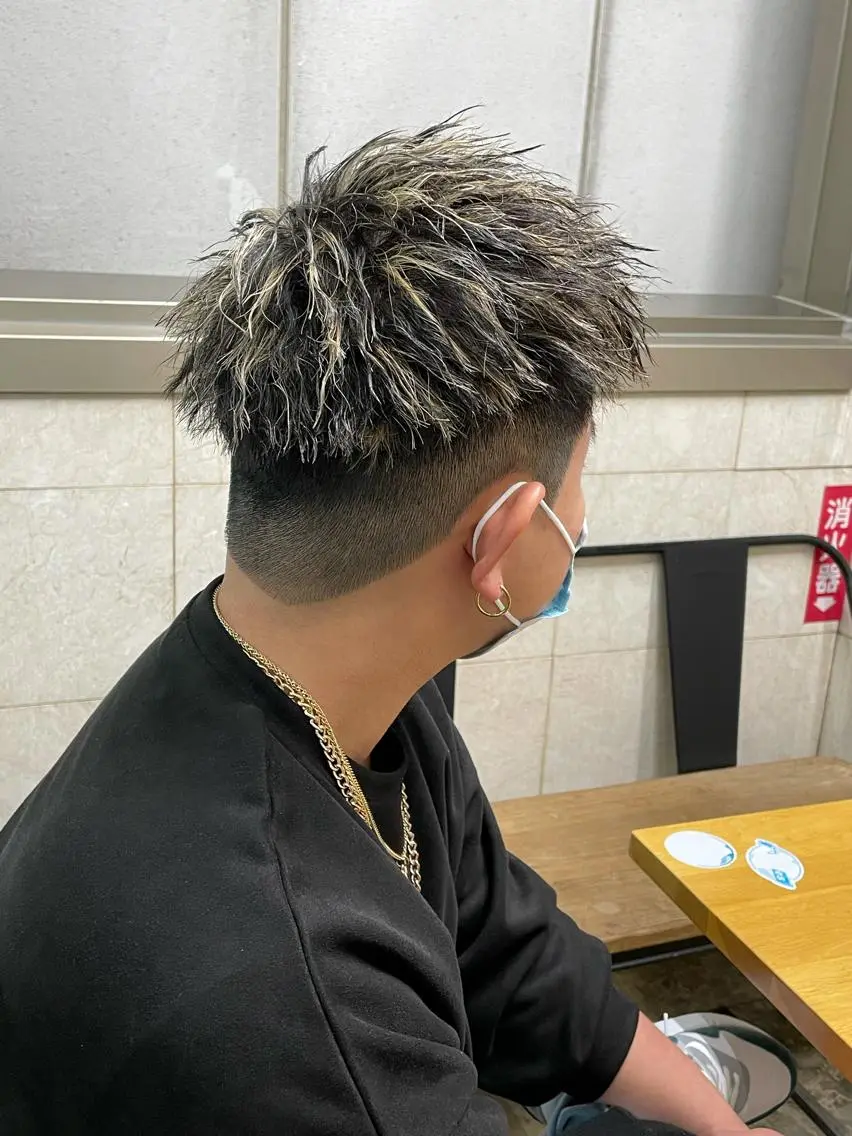カラー パーマ メンズ 渋谷/フェード/ 國分 翔のヘアスタイル