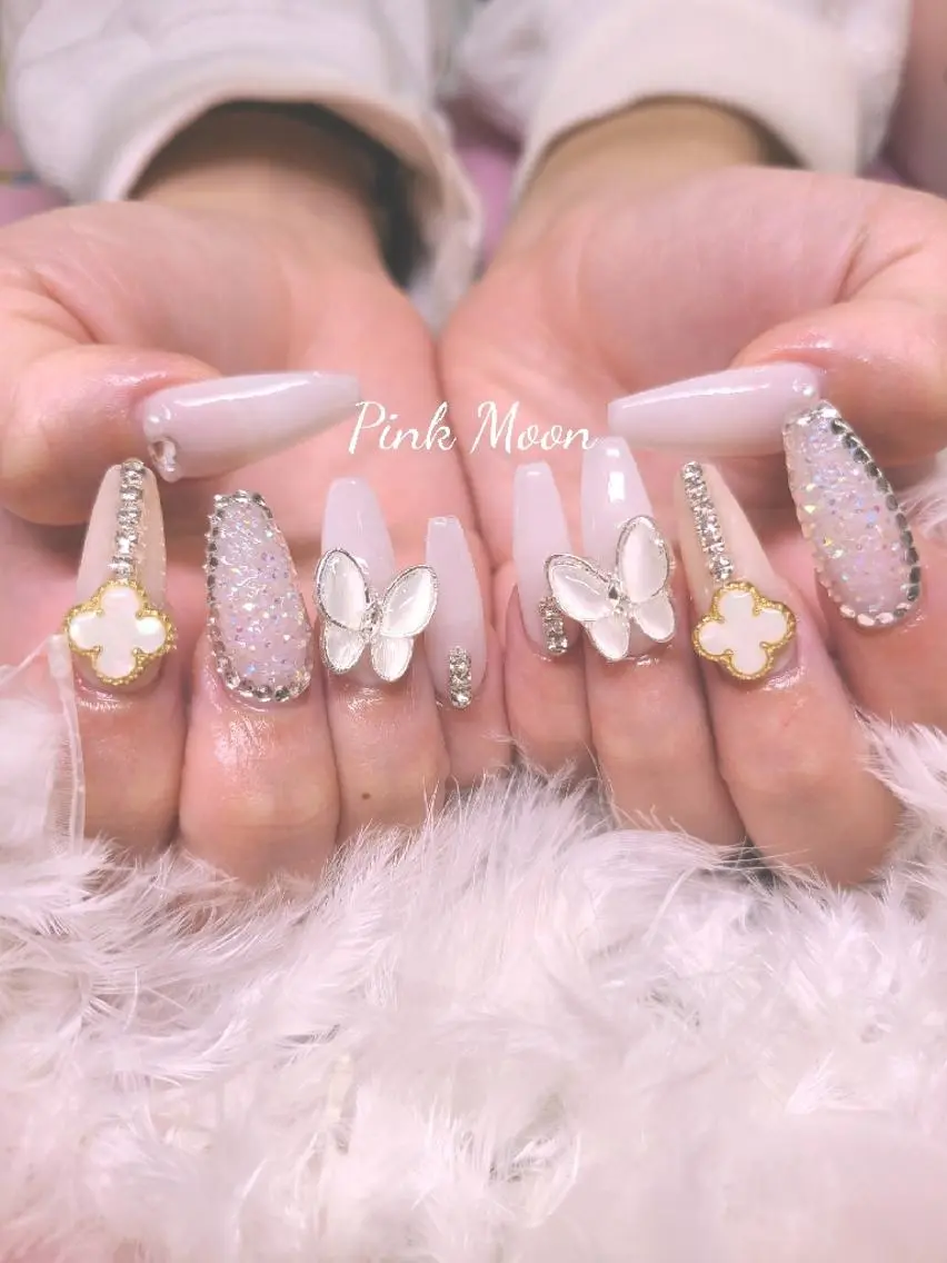 ネイル ハンドネイル PinkMoon Nozomiのネイルデザイン