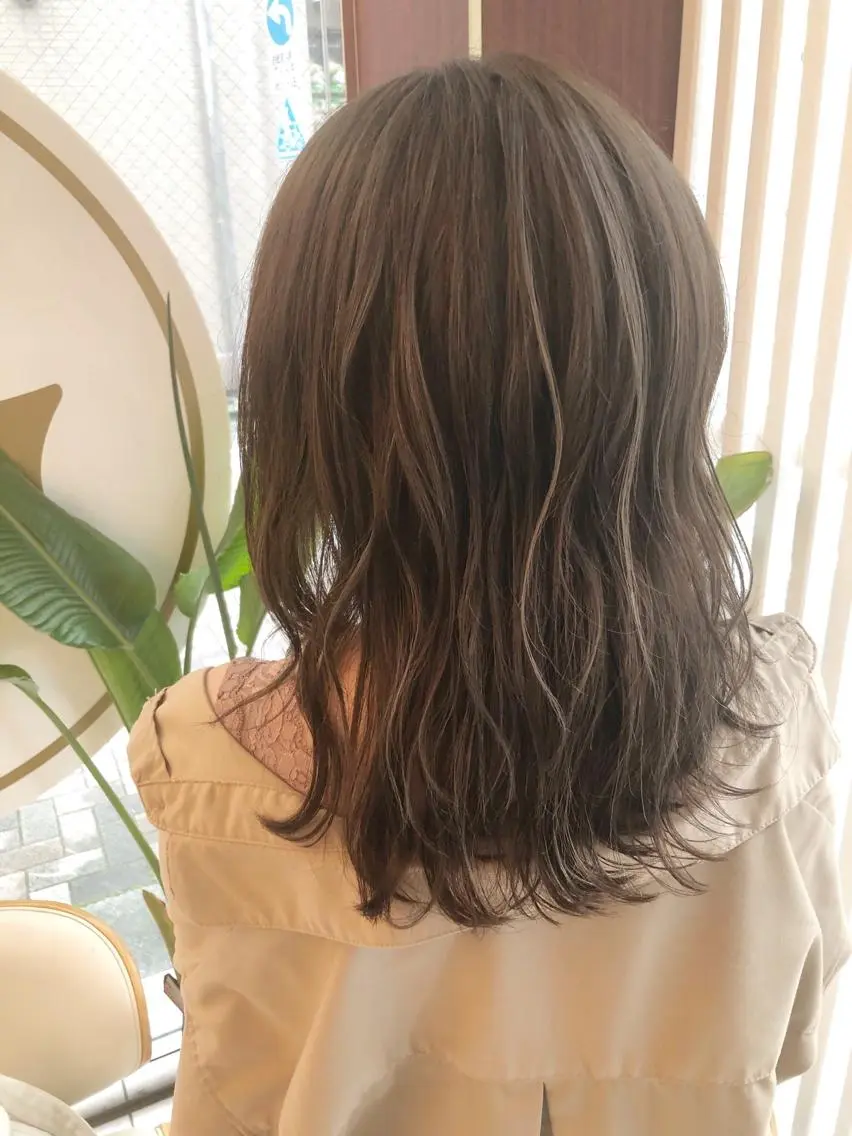 ミディアム ヘアカラー 🫧富田 苑実🫧のヘアスタイル