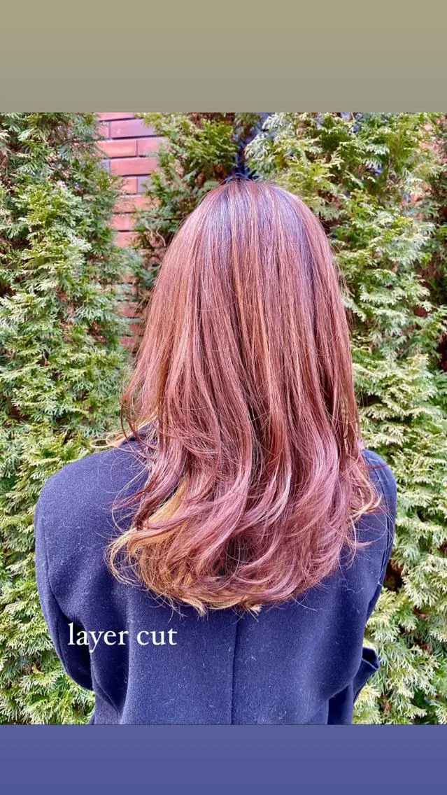 ロング レイヤーカット 韓国スタイル Akiraのヘアスタイル