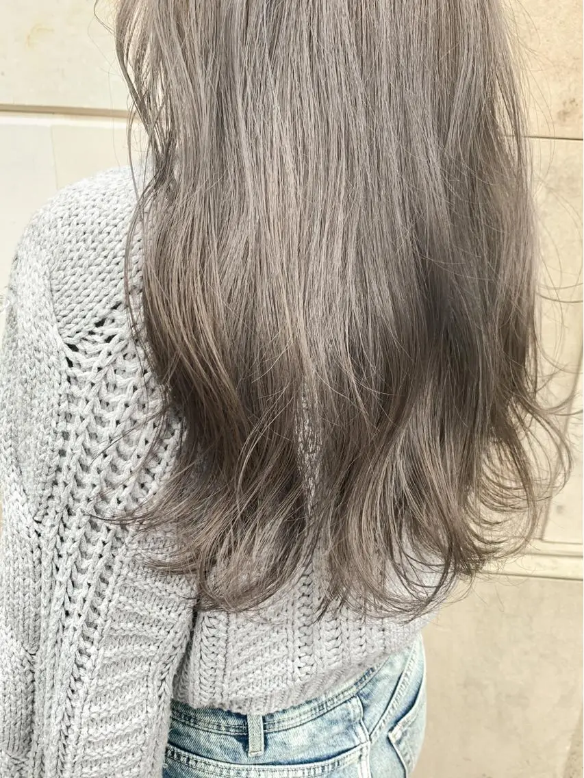 ロング カラー ヘアアレンジ ヘアカラー トリートメント yuka .のヘアスタイル