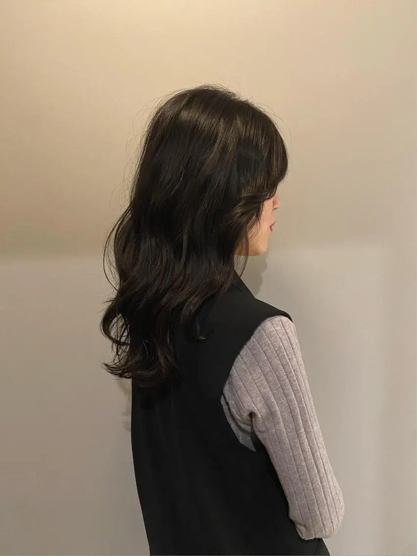 セミロング 小顔カット 🌿リョウカのヘアスタイル