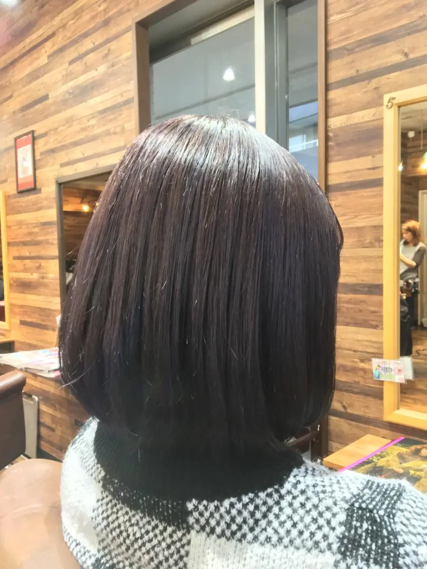 ショート カラー ブリーチ ブラウンカラー レッドカラー レッドブラウン 川名 充✂️のヘアスタイル