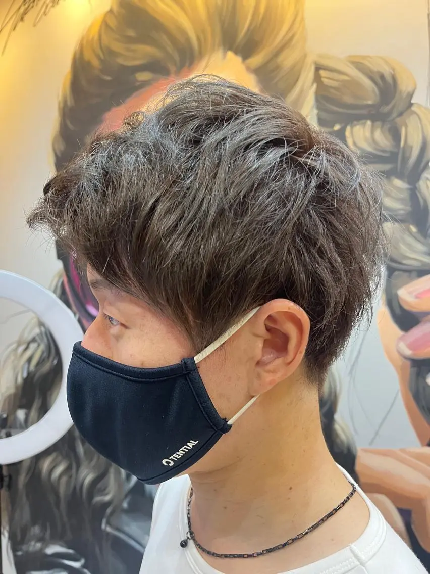 ショート メンズ メンズパーマ ケアカラー ピンクブラウン 外国人風カラー ショートヘア 久木原 ゆりのヘアスタイル