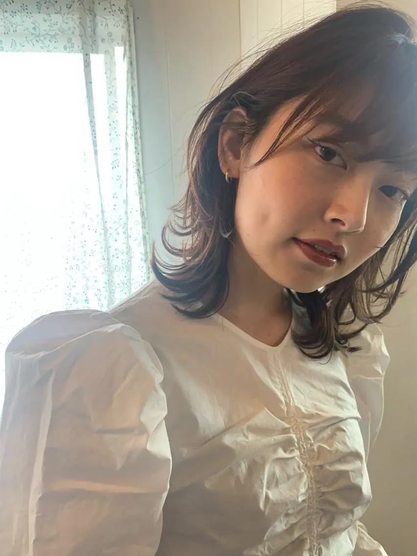 ミディアム 顔まわりレイヤー レイヤーカット 石畑結華 Lond店長のヘアスタイル