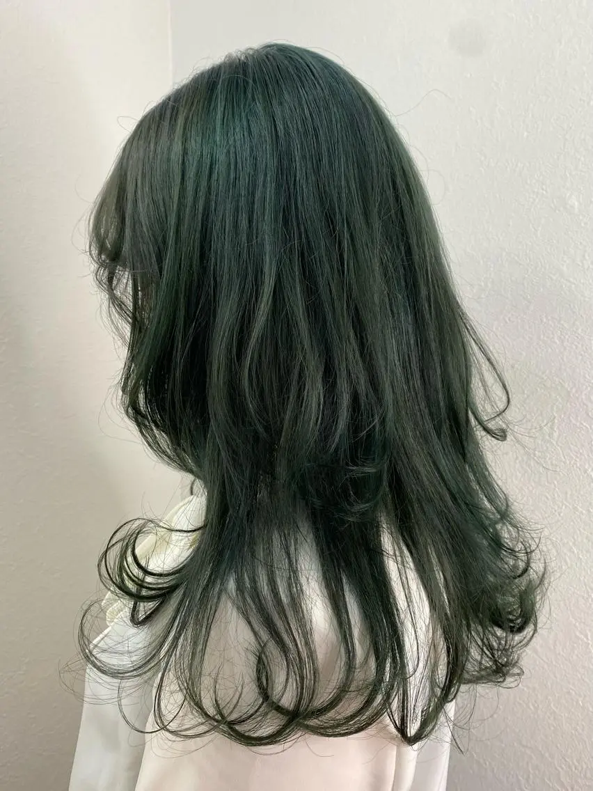 カラー 中村 彩夏のヘアスタイル