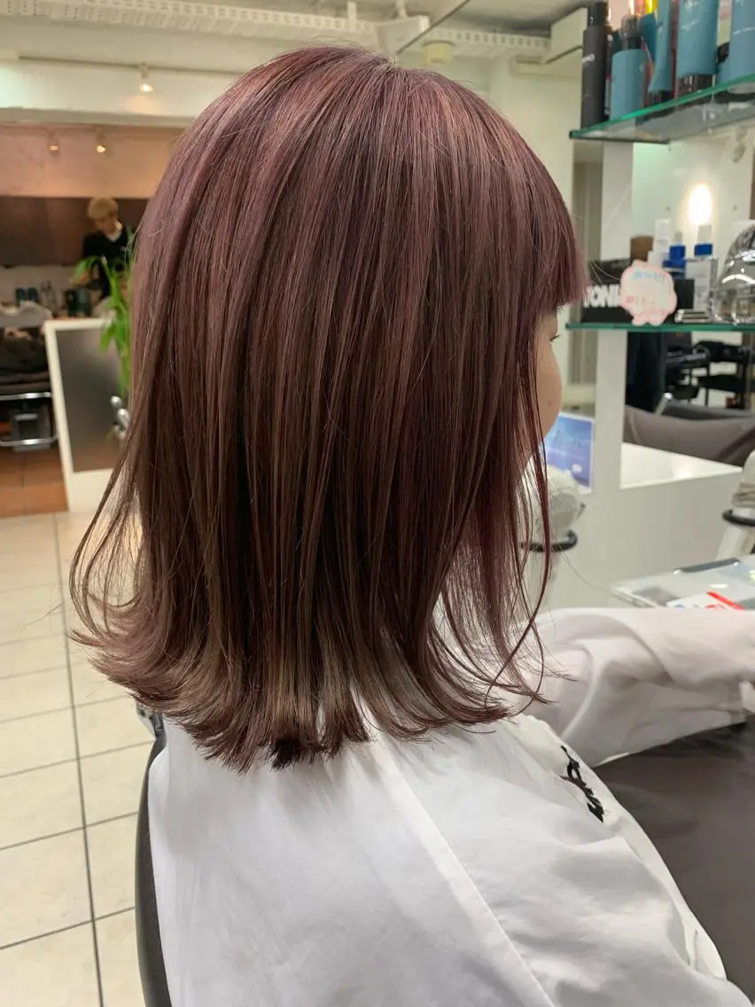 ミディアム カラー 寺山 佳貴のヘアスタイル
