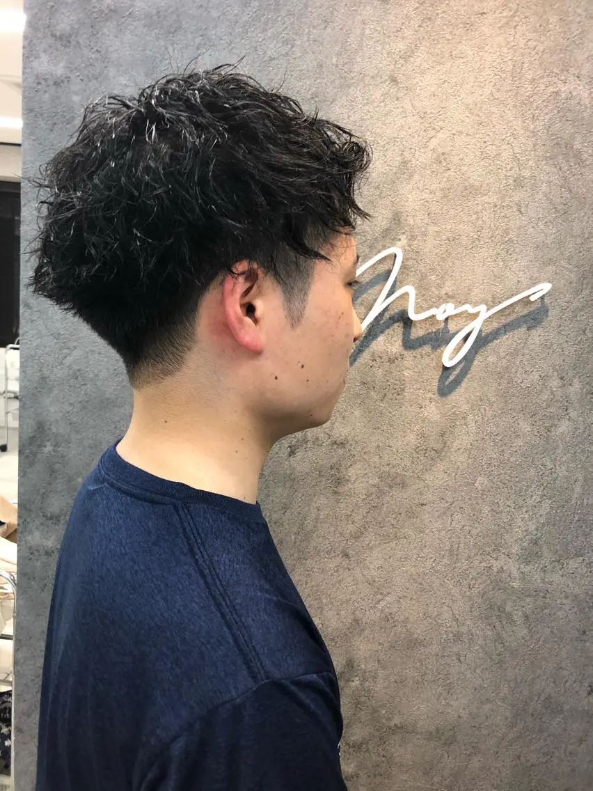 メンズ ツーブロック カット パーマ トリートメント Noyヨシモト ヒロトのヘアスタイル