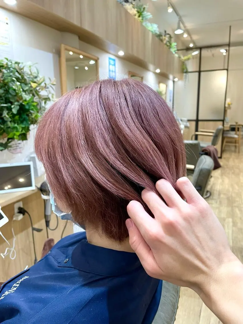 カラー ベージュカラー ピンクカラー ピンクベージュ 木村 魁成のヘアスタイル