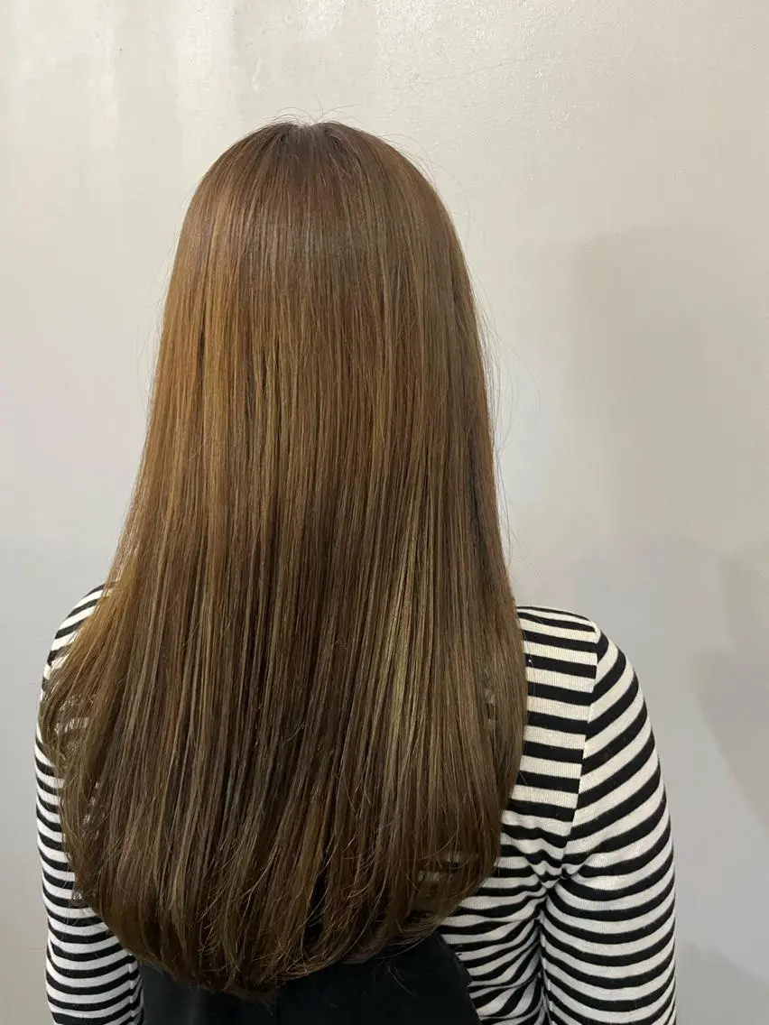 ロング カラー ベージュカラー ブリーチ ハイライトカラー ハイライト カット ヘアカラー ブリーチなし透明感 タケザワミキのヘアスタイル