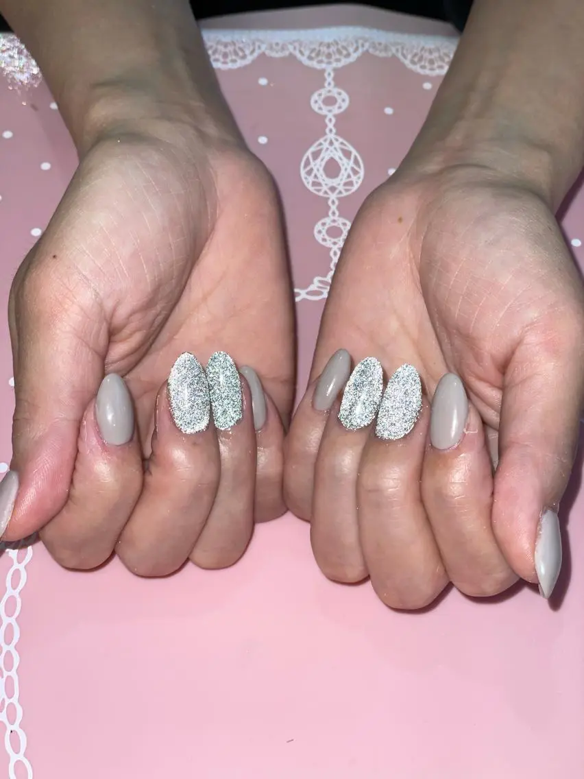 ショート ネイル フラッシュネイル ハンドネイル 《LB》ラブリエ Nail&eyeのマツエク・マツパデザイン