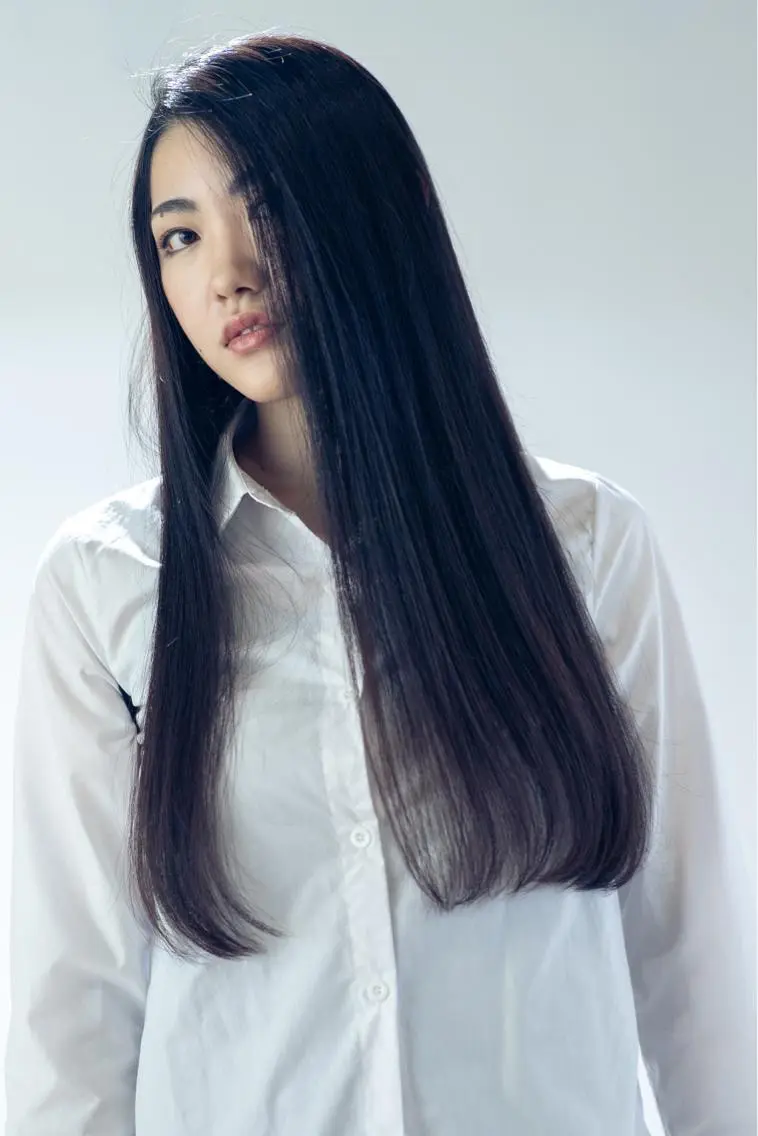 ロング 井上 涼花のヘアスタイル