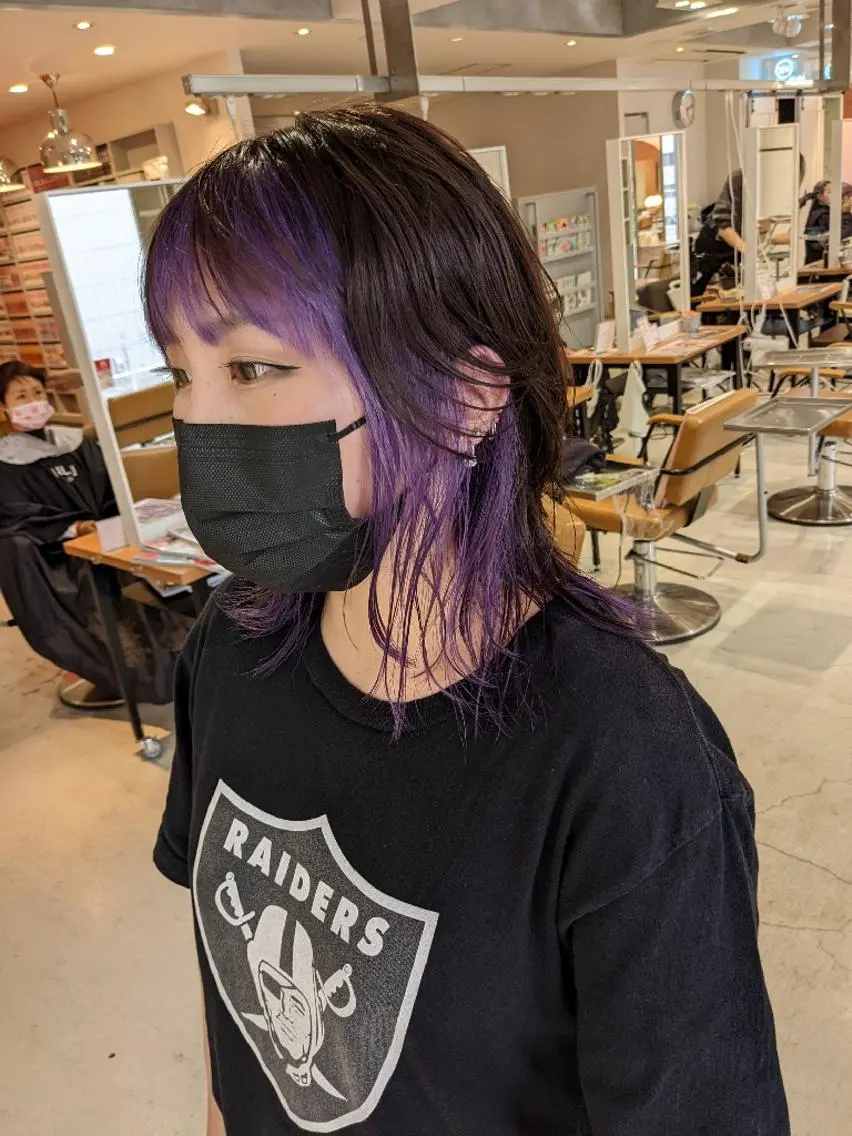 ミディアム カラー パープルカラー カット ヘアカラー トリートメント nameless髪質 改善ブリーチ心斎橋のヘアスタイル