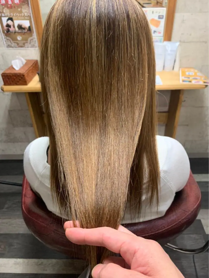 ロング 髪質改善 撮影モデル 髪質改善特化美容師 白岩 悟のその他イメージ