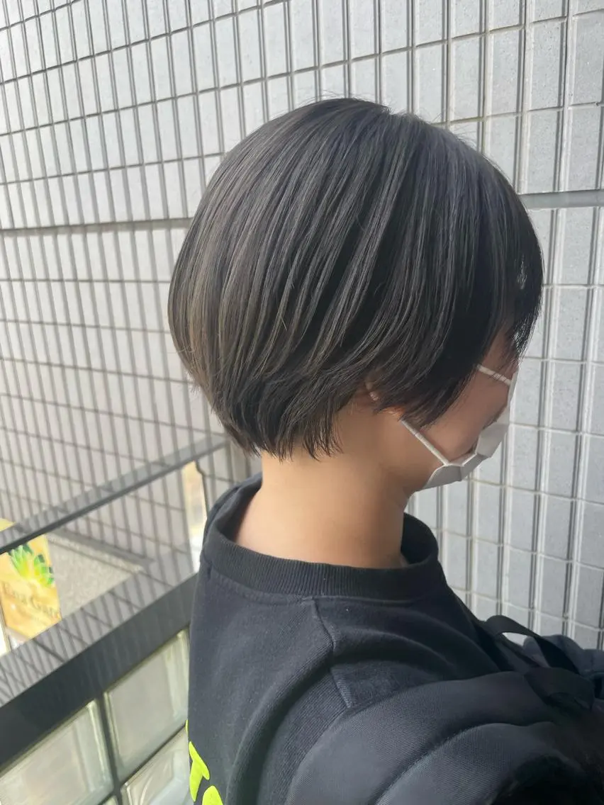 ショート カラー カット ヘアカラー 野町好花 レイヤー/髪質改善のヘアスタイル