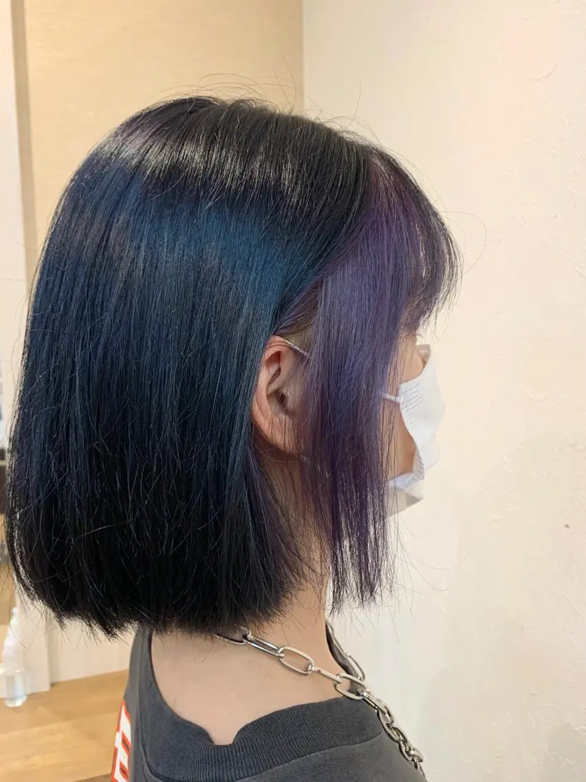 ショート カラー 黒髪 ブルーカラー ブルーブラック ラベンダーカラー パープルカラー ヘアカラー トリートメント NUMBER 天王寺 🌼yuriのヘアスタイル