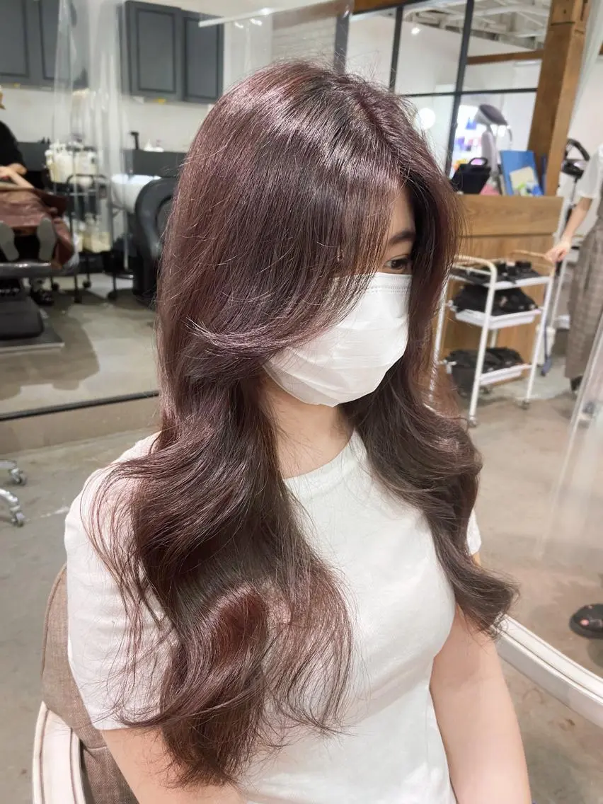 ロング 顔まわりレイヤー ヨシンモリ 韓国風ヘア レイヤーカット オルチャンヘア 韓国/レイヤーカット NOISM天王寺のその他イメージ