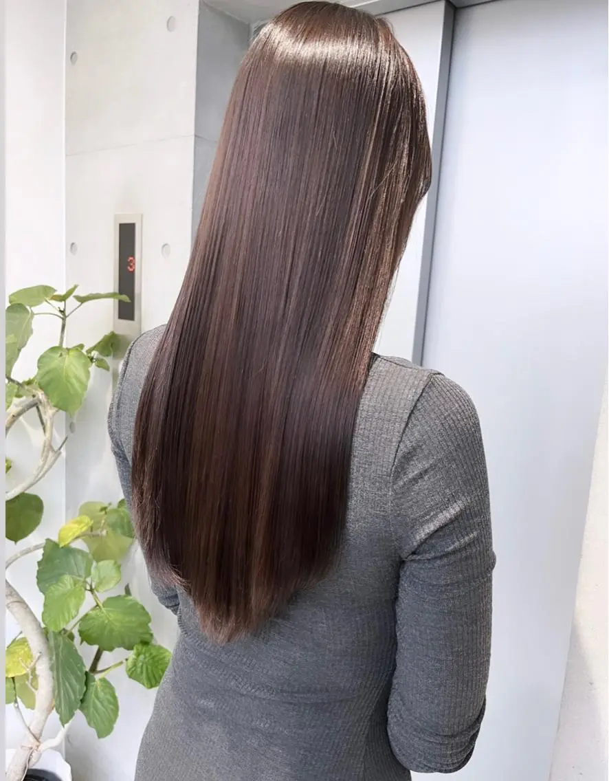 ロング カラー パーマ ヘアアレンジ カット ヘアカラー トリートメント 透明感/オリーブ/ グレージュ/YUKAのヘアスタイル
