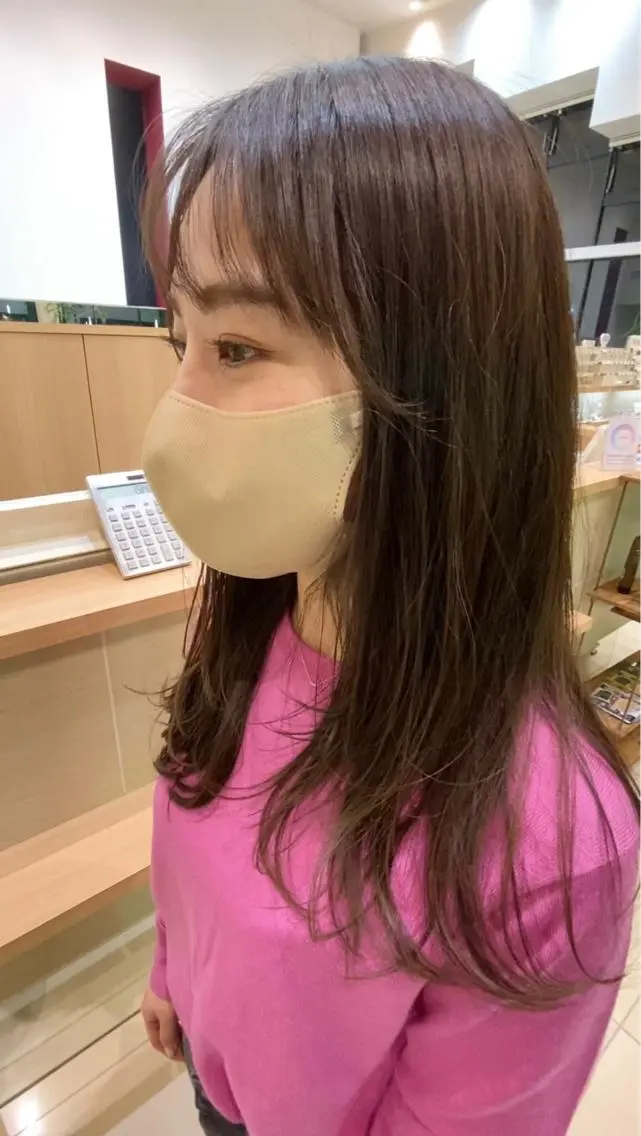 セミロング カラー アッシュ ベージュカラー カット ヘアカラー トリートメント プルエクステ/透明感 カラー✨KAZUKIのヘアスタイル