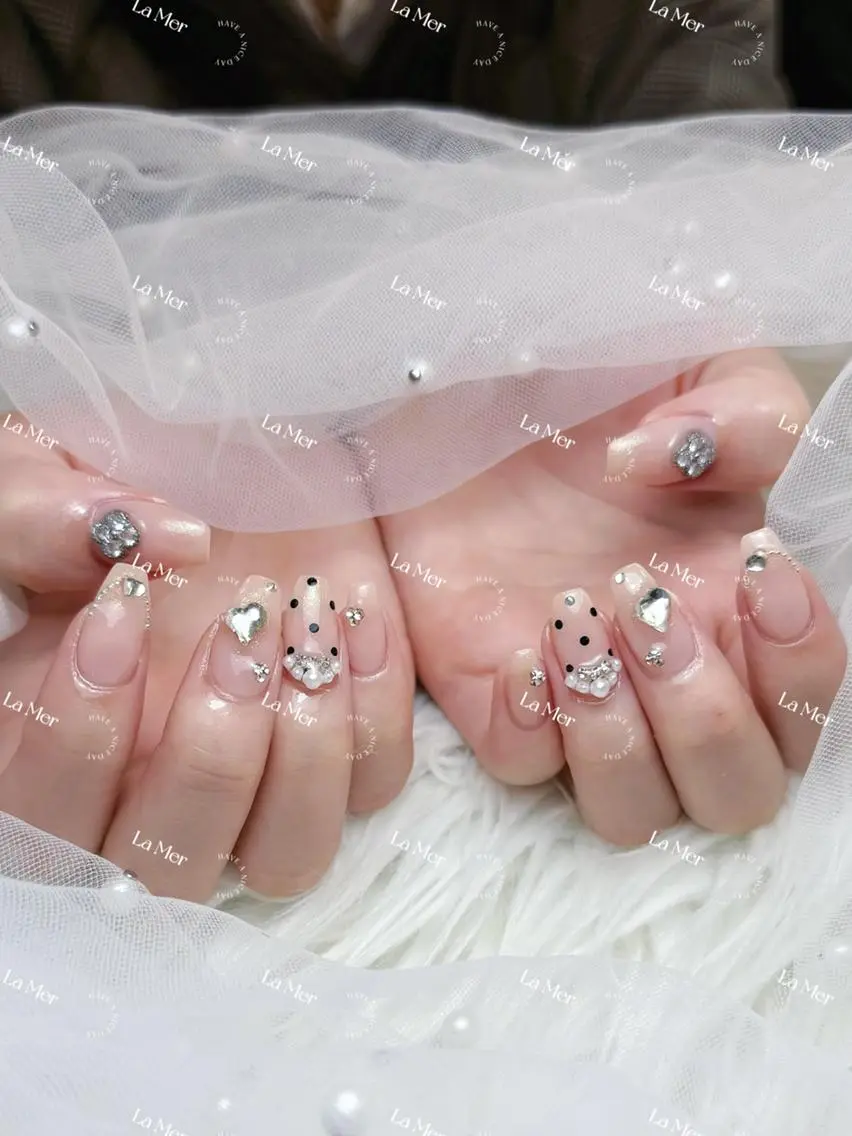 ネイル hikikibyee ♡のネイルデザイン
