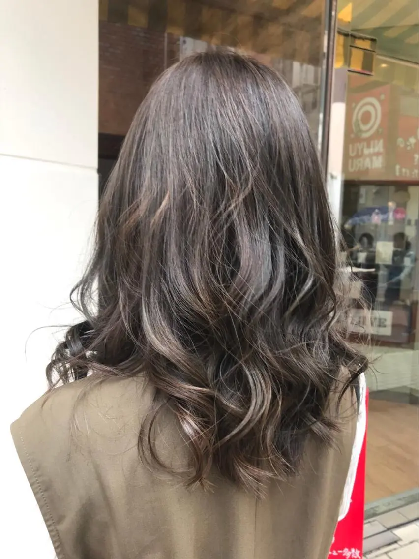ミディアム カラー ベージュカラー 🫟Blanco🫟 Color&Careのヘアスタイル